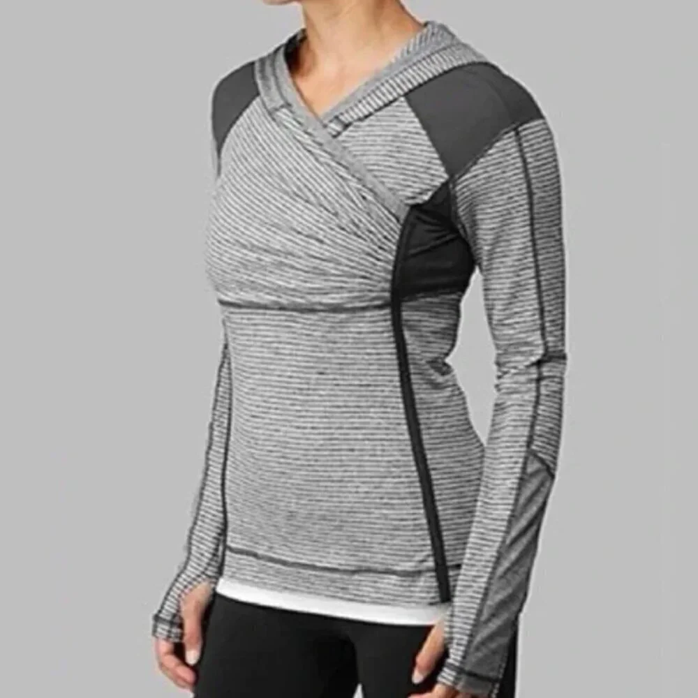 Lululemon Hoodie Pullover Run For Your Life Size 6